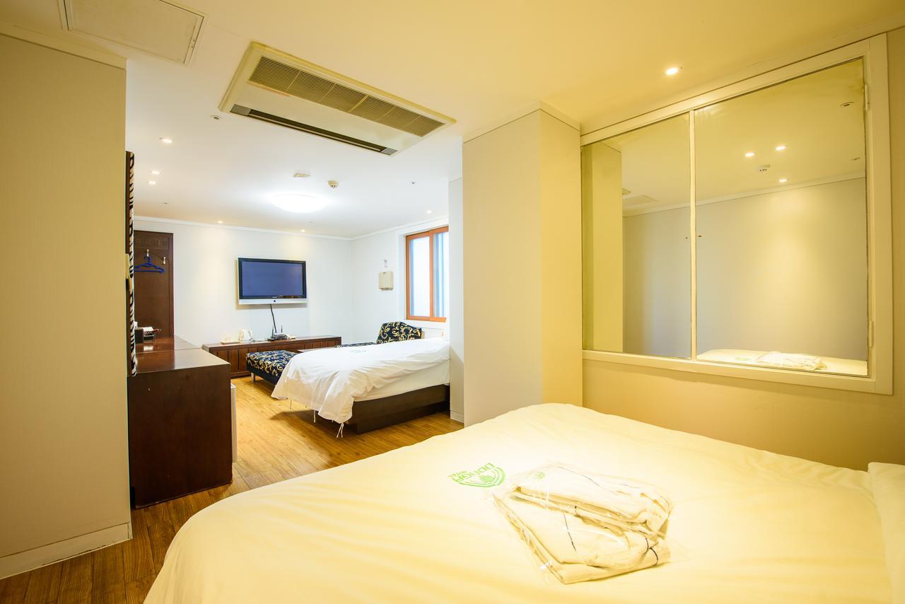 Gangneung Donga Hotel Luaran gambar
