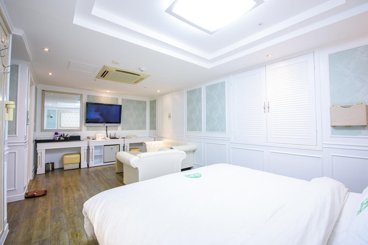 Gangneung Donga Hotel Luaran gambar